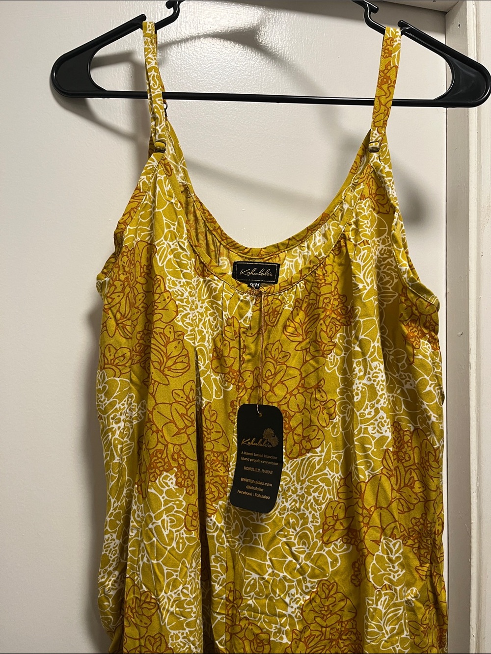 KAHULALE’A golden liko romper